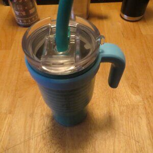 Reduce 24 Oz Travel Mug Teal With Lid And Straw. Stainless. 24 Hr. Cold